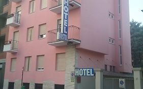 Hotel Bristol